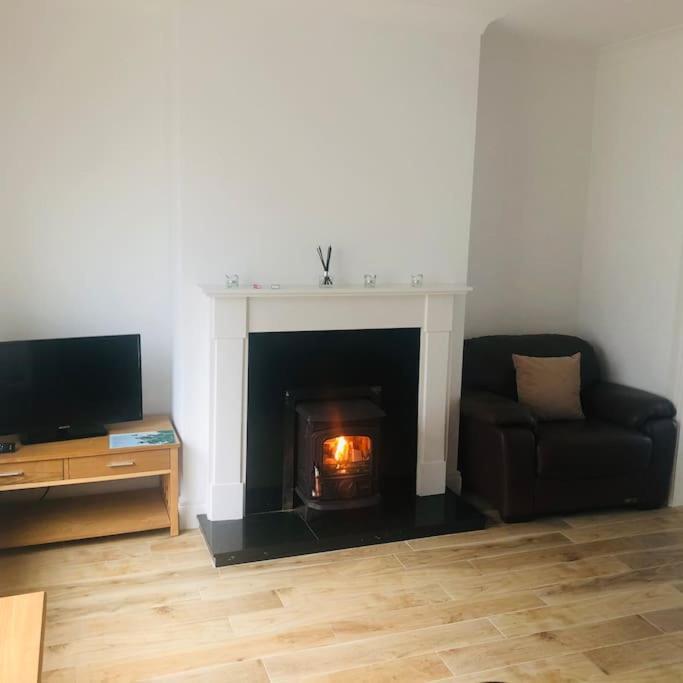 Villa Townhouse Clifden: Located In The Heart Of Connemara Extérieur photo
