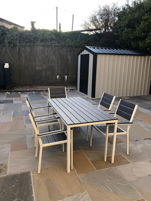 Villa Townhouse Clifden: Located In The Heart Of Connemara Extérieur photo