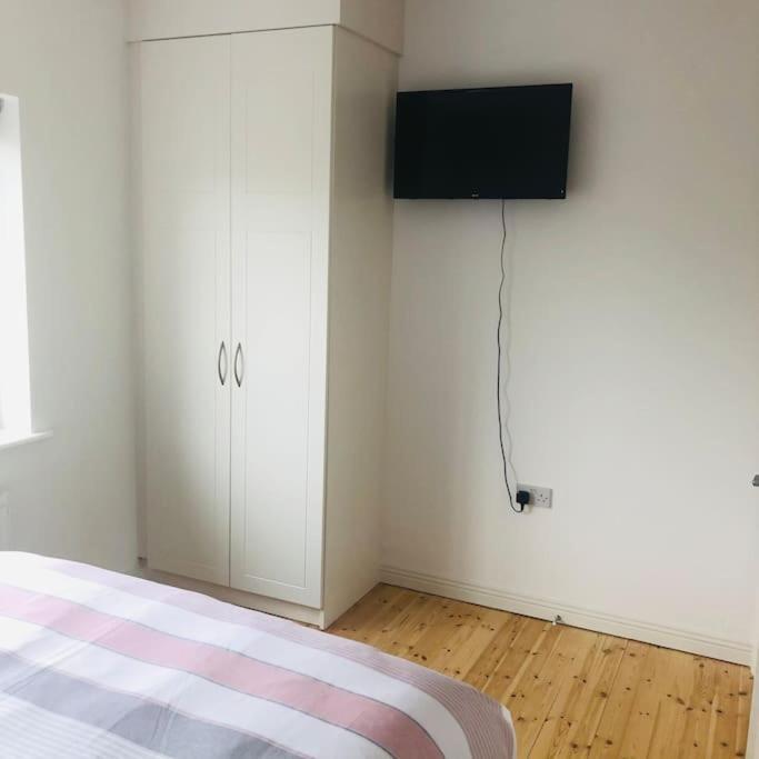 Villa Townhouse Clifden: Located In The Heart Of Connemara Extérieur photo