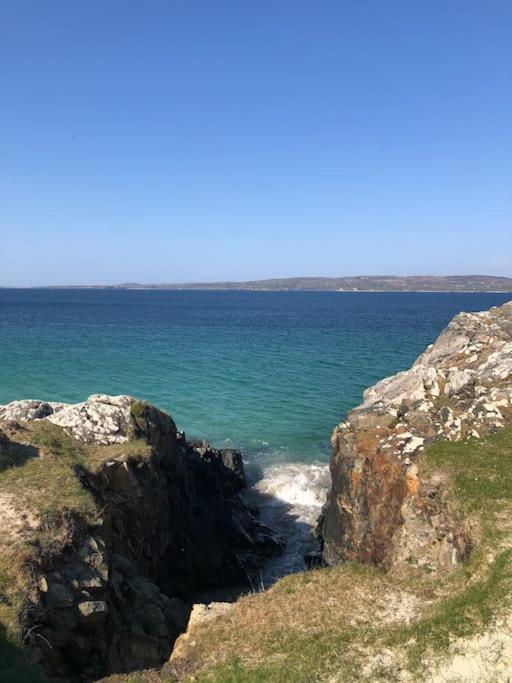 Villa Townhouse Clifden: Located In The Heart Of Connemara Extérieur photo