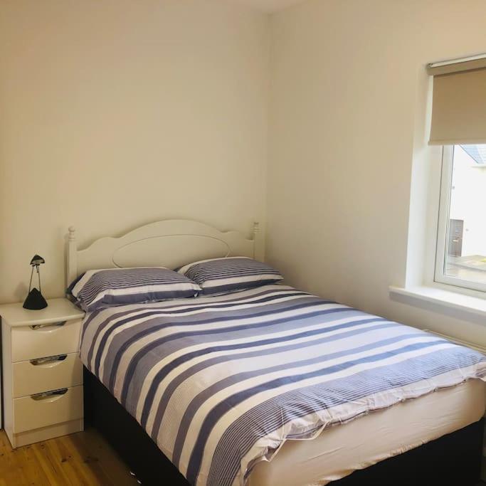 Villa Townhouse Clifden: Located In The Heart Of Connemara Extérieur photo